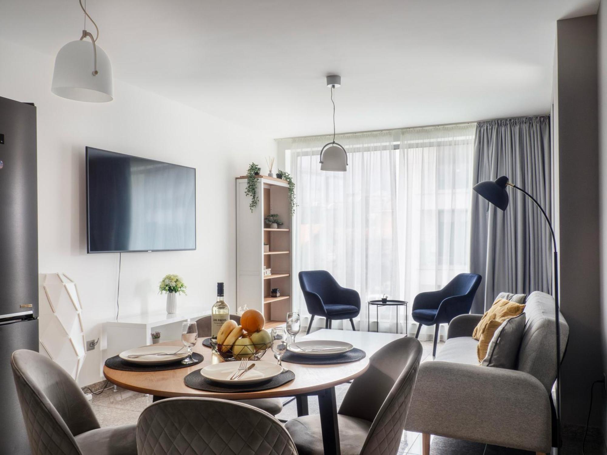Julie'S Sunny Cozy Apartment With Balcony Софія Екстер'єр фото